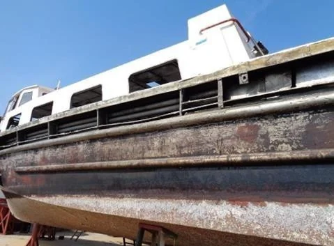 Hull on dry dock before recovery
